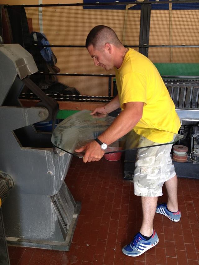 Vetraio con lastra 9